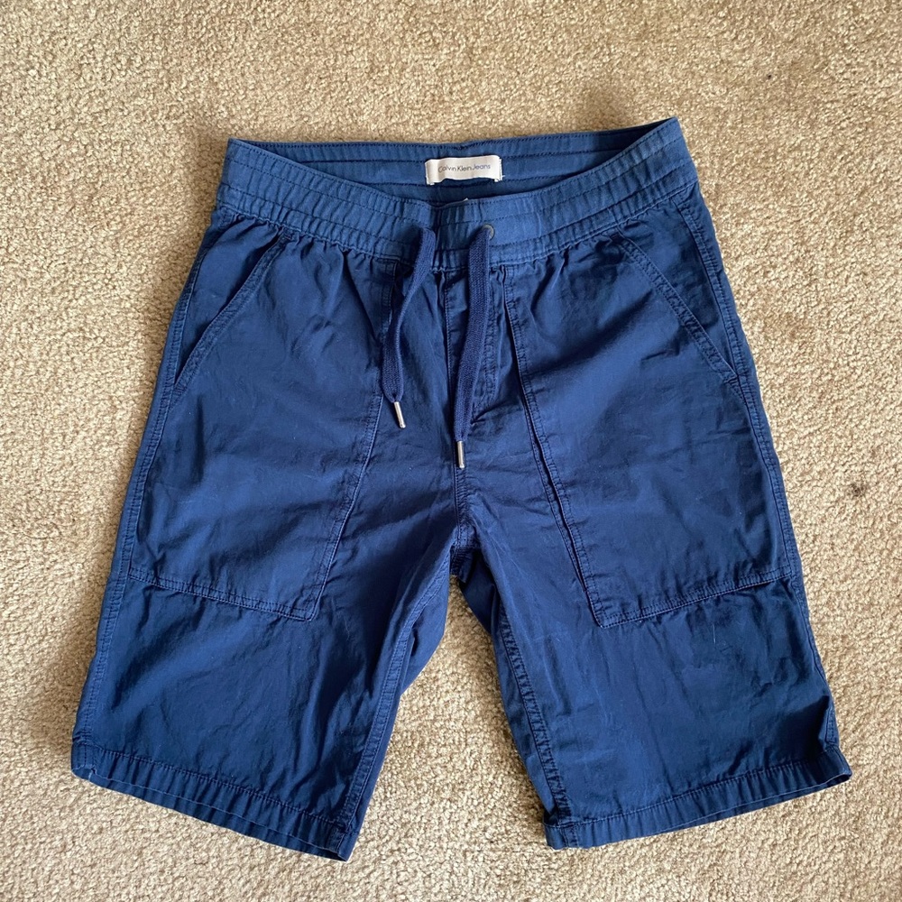 Calvin Klein shorts small size